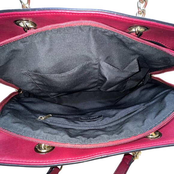 Wilsons Leather Women’s Red Burgundy Faux Leather Chain Strap Shoulder Bag - Picture 10 of 12